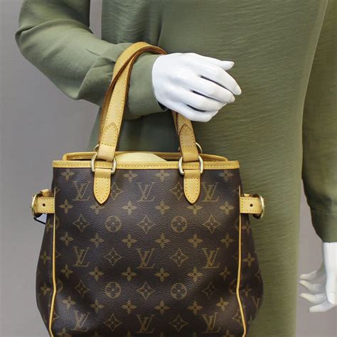 louis vuitton monogram batignolles.